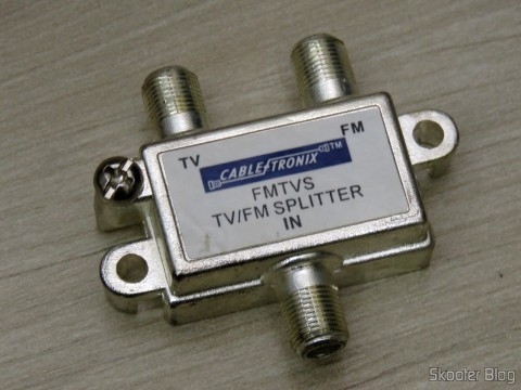 Separador ou Combinador de TV e FM 75 Ohms Cabletronix FMTVS