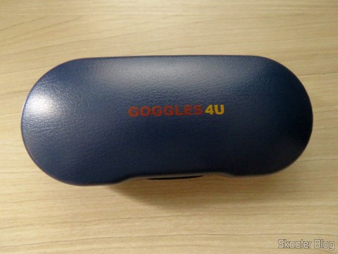 Óculos G4U 79012 com Lentes 1.56 Fotocromáticas Cinza dentro da caixinha da Goggles4U