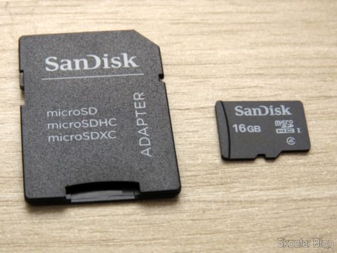 Cartão De Memória 16GB Micro SD + Adaptador SD