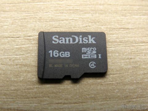 Cartão De Memória 16GB Micro SD