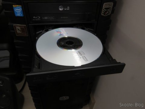 Gravador Blu-ray Pionner BDR 209-DBK instalado em meu PC