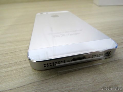 iPhone 5S 32GB Prata Tela 4" IOS 8 4G Câmera 8MP