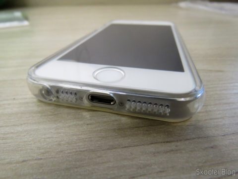 Capa e Película de vidro aplicada no iPhone 5S
