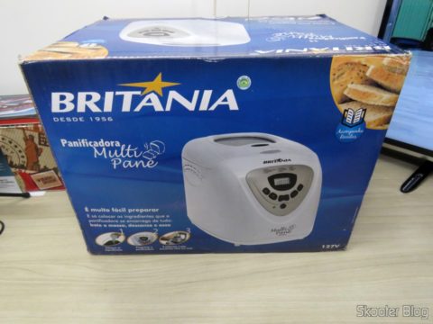 Panificadora Britania Multi Pane, em sua embalagem