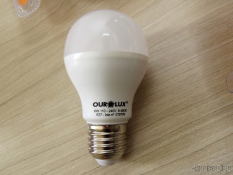 Lâmpada Ourolux Superled Ouro 60 6W,