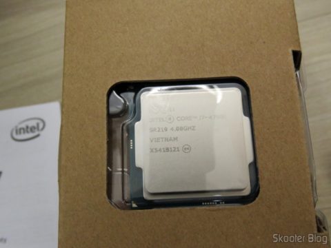 Processador Intel i7-4790K, em sua embalagem