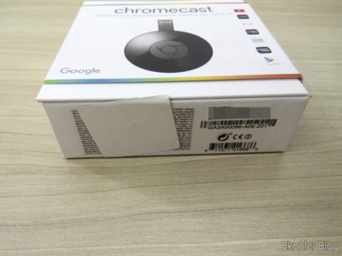 Chromecast 2, em sua embalagem