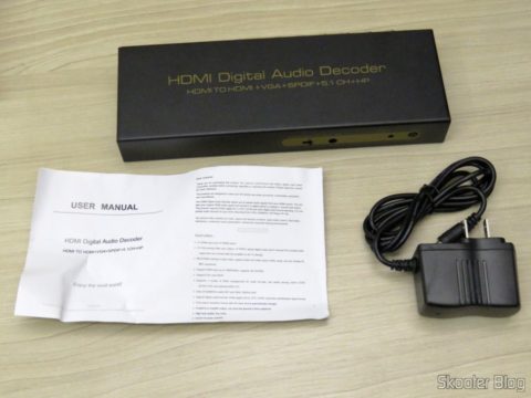 Decodificador e Extrator de Áudio HDMI para HDMI, SPDIF e Analógico 5.1 4 Decodificador e Extrator de Áudio HDMI para HDMI, SPDIF e Analógico 5.1, manual de instruções e fonte de alimentação
