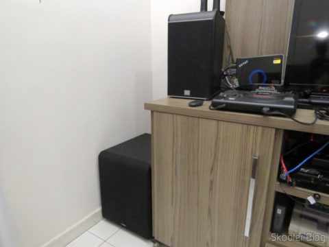 Subwoofer Infinity Primus PS312, instalado em seu cantinho