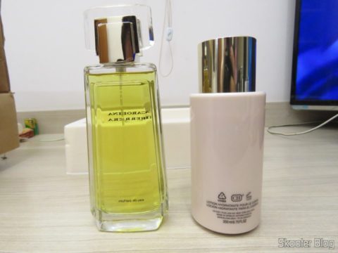 Carolina Herrera Gift Set - 3.4 oz EDP Spray + 6.7 oz Body Lotion (W)