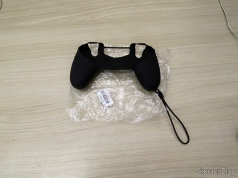 Segunda Capa de Silicone com Alça para Dualshock 4 – PS4
