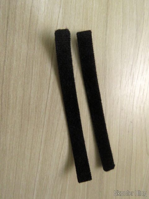 Fitas de velcro que vieram com os últimos cabos Vention