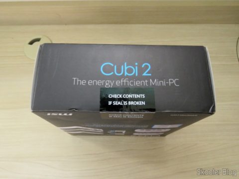 MSI Cubi 2, em sua embalagem lacrada