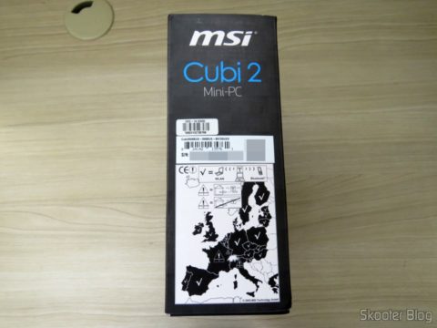 Lateral da embalagem do MSI Cubi 2