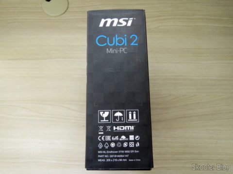 Lateral da embalagem do MSI Cubi 2