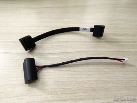 Cabo de dados SATA e cabo de energia para conexão de HD ou SSD de 2.5"