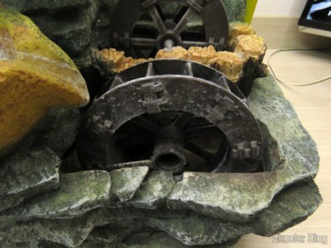 Fonte de Decoração, com a roda d'água quebrada