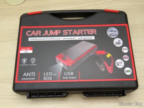 Maleta com o Mini Powerbank com Jump Starter para Carro e Moto e seus acessórios