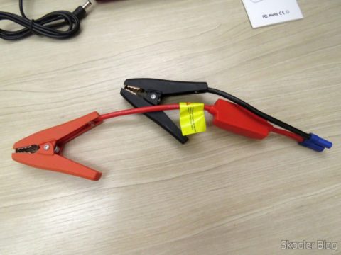 Cabo para Conexão com Bateria do Mini Powerbank com Jump Starter para Carro e Moto