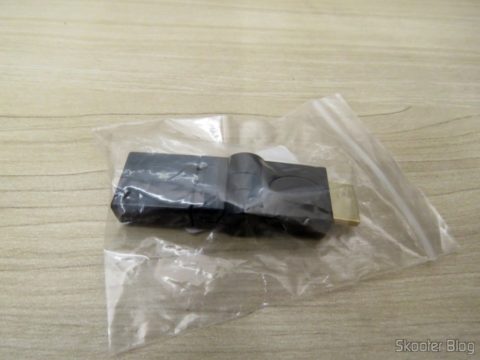 2º Adaptador HDMI Angular Rotativo, em sua embalagem