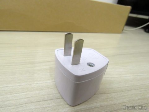 Filtro de Linha com 6 Tomadas Universais, 2 USB, e Interruptores Individuais 6 Adaptador que veio com o Filtro de Linha com 6 Tomadas Universais, 2 USB, e Interruptores Individuais