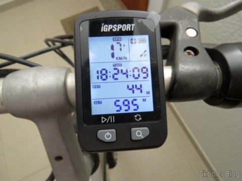 iGPSPORT iGS20E instalado na bicicleta