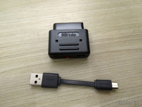 Retro Receiver SNES e seu cabo USB