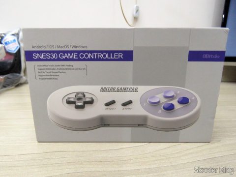 8bitdo SNES30 GamePad, em sua embalagem