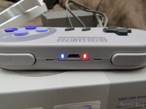 8bitdo SNES30 GamePad, em funcionamento