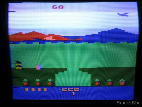 O Atari 2600 já funcionando em NTSC apesar da de-transcodificação ainda incompleta.