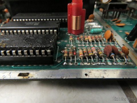 A placa do Atari 2600, após a de-transcodificação. De volta ao NTSC.