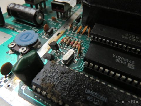 A placa do Atari 2600, após a de-transcodificação. De volta ao NTSC.