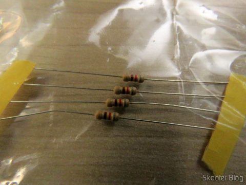 Resistores de 820 ohms