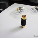 DealExtreme (DX): Adaptadores/Conversores de Plugs AV (RCA) Banhados a Ouro Seis Adaptadores/Conversores de Plugs AV (RCA) Banhados a Ouro (Gold Plated AV Plug Adapter/Converter)