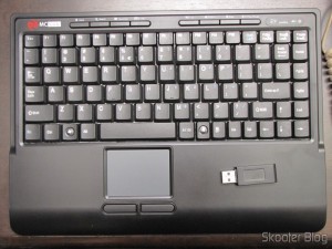 MiSTer FPGA: monte o seu ou compre um completo só com peças da AliExpress - Atualizado 2023 9 Teclado Sem Fio 2.4GHz Portátil com Touchpad & Receptor, MC Saite Genuíno, 800DPI e 88 teclas, 2 pilhas AAA (Genuine MC Saite 88-Key 800DPI Portable 2.4G Wireless Keyboard w/ Touchpad & Receiver (2*AAA))