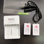 DealExtreme (DX): Carregador de Baterias com Baterias Recarregáveis de Íons de Lítio de 9V 500mAh Soshine SC-V1 Carregador de Baterias com Baterias Recarregáveis de Íons de Lítio de 9V 500mAh Soshine SC-V1 (Soshine SC-V1 500mAh 9V Lithium-ion Rechargeable Batteries with Battery Charger)