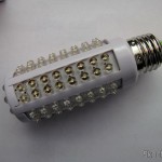 TinyDeal: 3 Lâmpadas com 108 LEDs 600K 5W 360º com conector E27 220V~240V AC (360°5W 6000K White Energy Saving 108-pc LED Lighting Bulb with E27 Screw Cap AC 220V~240V HLB-27961) Lâmpada com 108 LEDs 600K 5W 360º com conector E27 220V~240V AC (360°5W 6000K White Energy Saving 108-pc LED Lighting Bulb with E27 Screw Cap AC 220V~240V HLB-27961)
