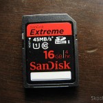 DealExtreme (DX): Cartão de Memória de Alta Velocidade SDHC 300X Sandisk Extreme Genuíno 16GB Classe 10 (Genuine SanDisk Extreme SDHC 300X High-Speed Memory Card (16GB / Class 10)) Cartão de Memória de Alta Velocidade SDHC 300X Sandisk Extreme Genuíno 16GB Classe 10 (Genuine SanDisk Extreme SDHC 300X High-Speed Memory Card (16GB / Class 10))