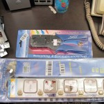 Terceiro Filtro de Linha com 5 Tomadas Universais e Interruptores Individuais e Ferramenta de Crimpagem para Cabo de Rede e Telefone RJ11/RJ45 com Descascador de Cabo