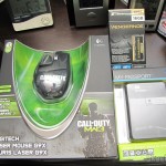 Amazon via Shipito: Disco Rígido (HD) Externo Portátil WD My Passport 2TB USB 3.0 Preto, Mouse Logitech G9X Edição Call of Duty: MW3, Memória de Laptop Corsair Vengeance 16GB (2x8GB) DDR3 1600MHz Abrindo o Pacote da Amazon com o Disco Rígido (HD) Externo Portátil WD My Passport 2TB USB 3.0 Preto, o Mouse Logitech G9X Edição Call of Duty: MW3, e as Memórias de Laptop Corsair Vengeance 16GB (2x8GB) DDR3 1600MHz