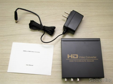 Conversor de HDMI para Vídeo Composto (CVBS) + Áudio Estéreo (HDMI to CVBS Video Converter), manual e fonte de alimentação