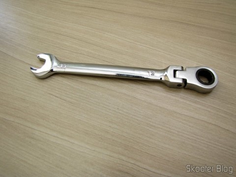 Chave Combinada (Chave de Boca) com Catraca Articulada Aço Cromo-Vanádio 12mm REWIN (REWIN RJ-313 Chrome-Vanadium Steel 2-in-1 12mm Open End + Double Box End Combination Wrench)