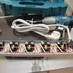 Por dentor do Filtro de Linha com 5 Tomadas Universais e Interruptores Individuais (5-Outlet Electric AC Power Bar Strip Splitter with Switch (250V))