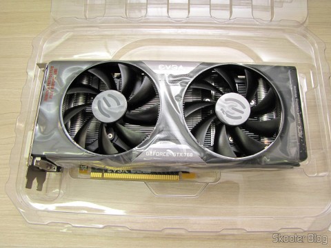 Placa de Vídeo EVGA GeForce GTX 760 SC 4GB DisplayPort HDMI DVI-I/DVI-D com Cooler ACX 04G-P4-2768-KR (EVGA GeForce GTX 760 SC 4GB DisplayPort HDMI DVI-I/DVI-D Graphics Card with ACX Cooler 04G-P4-2768-KR)