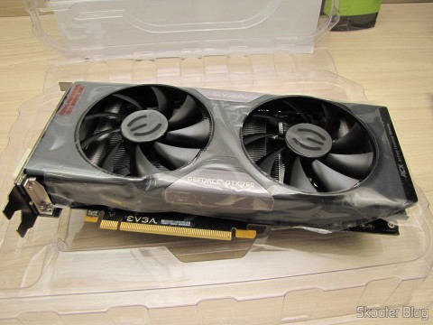 Placa de Vídeo EVGA GeForce GTX 760 SC 4GB DisplayPort HDMI DVI-I/DVI-D com Cooler ACX 04G-P4-2768-KR (EVGA GeForce GTX 760 SC 4GB DisplayPort HDMI DVI-I/DVI-D Graphics Card with ACX Cooler 04G-P4-2768-KR)