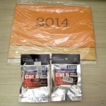 Calendário de Mesa da DX 2014 com Cupons de Desconto nos 12 meses, totalizando US$ 200,00 e 2 Adaptadores para Cabo de Rede Fêmea para Fêmea 8P8C RJ45 Cat6 PowerSync PE-316WH