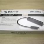 DealExtreme (DX): Hub USB 3.0 com 4 portas ORICO W8PH4-U3 (ORICO W8PH4-U3 4-HUB USB 3.0 Hub - Black) Hub USB 3.0 com 4 portas ORICO W8PH4-U3 (ORICO W8PH4-U3 4-HUB USB 3.0 Hub - Black), em sua embalagem