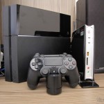 Mariio128: Official Dualshock 4 Charging Station (PS4) (SONY) Official Dualshock 4 Charging Station (PS4) (SONY), em funcionamento
