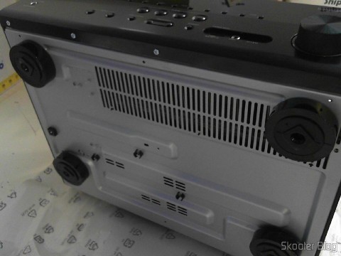 Foto do Yamaha RX-V675 7.2 Channel Network AV Receiver with Airplay, enviada pela Shipito