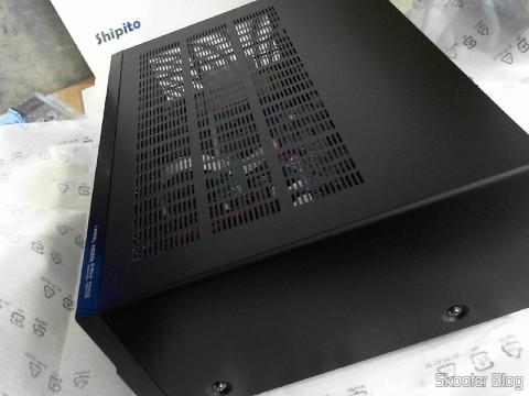 Foto do Yamaha RX-V675 7.2 Channel Network AV Receiver with Airplay, enviada pela Shipito
